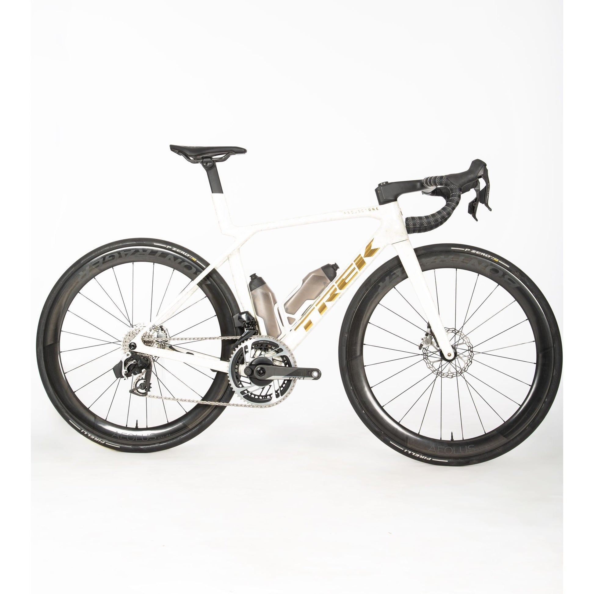 Madone SLR 9 Gen 8 2025, size medium - Approved Used